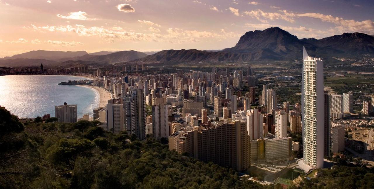 Skyline 34 Amazing Apartment With Private Terrace And Sea Views Benidorm Buitenkant foto